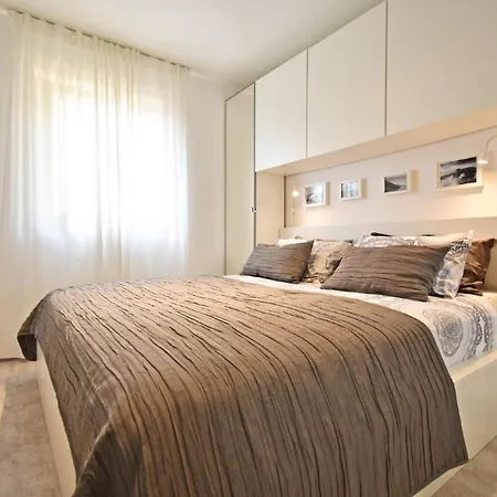 Martha Apartment